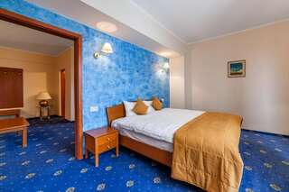 Отель Expocenter Hotel Бухарест Стандартный люкс-2